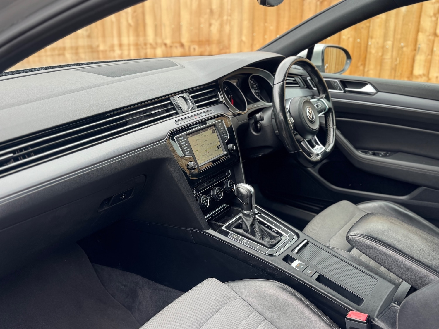 Used Volkswagen Passat 2015 for sale - 76195886: Photo 14