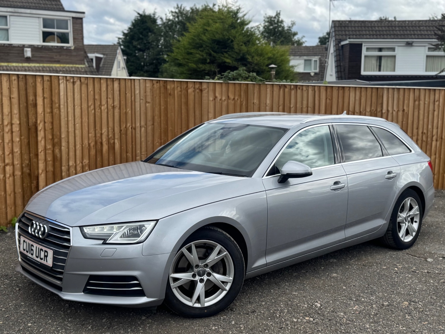 Used Audi A4 2016 for sale - 76375674: Photo 4