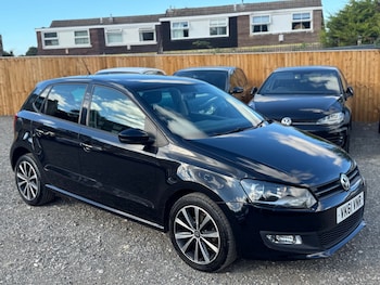 Used Volkswagen Polo 2011 for sale - 75590403: Photo