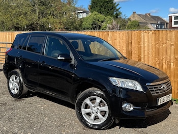 Used Toyota RAV4 2011 for sale - 76031325: Photo