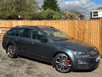 Used Skoda Octavia 2015 for sale - 76097470: Photo