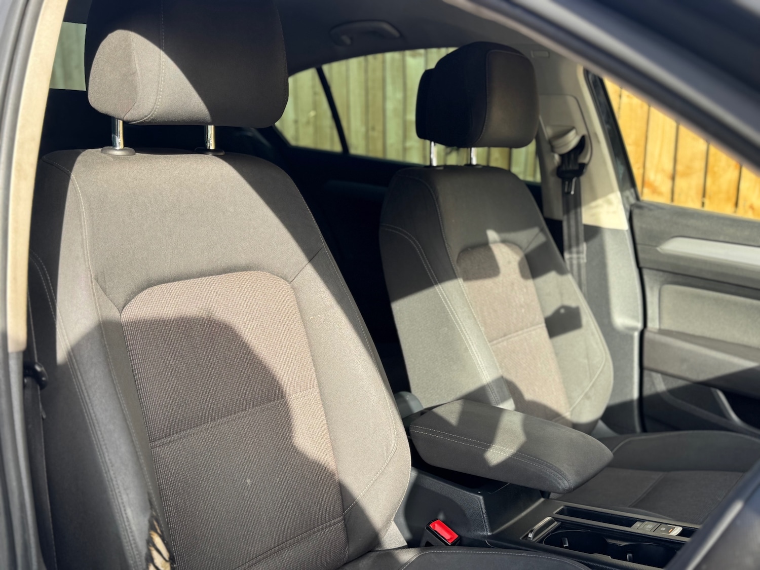 Used Volkswagen Passat 2015 for sale - 76340840: Photo 12