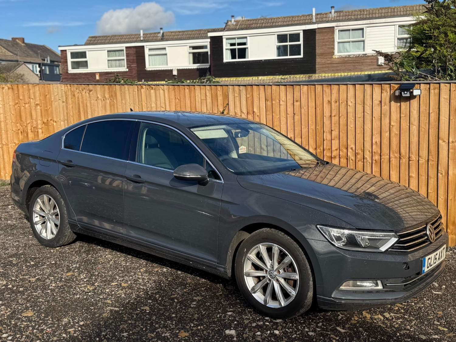 Used Volkswagen Passat 2015 for sale - 76340840: Photo 2