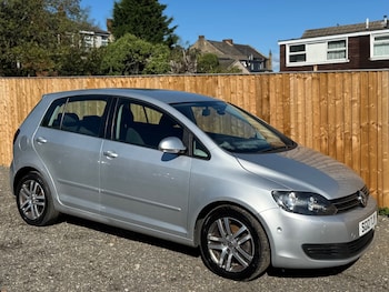 Used Volkswagen Golf Plus 2012 for sale - 76031313: Photo