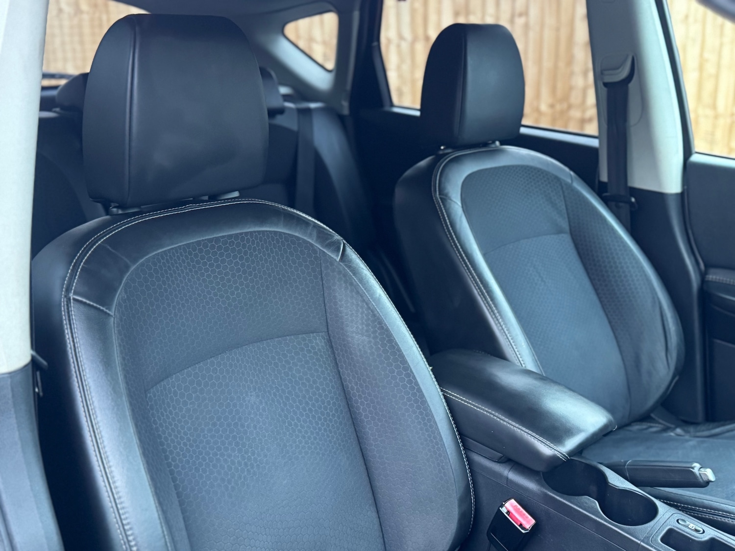 Used Nissan Qashqai 2013 for sale - 76571970: Photo 12