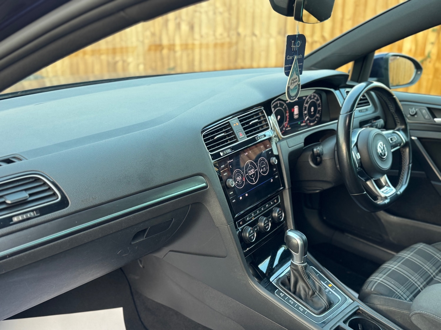 Used Volkswagen Golf 2018 for sale - 76808001: Photo 14