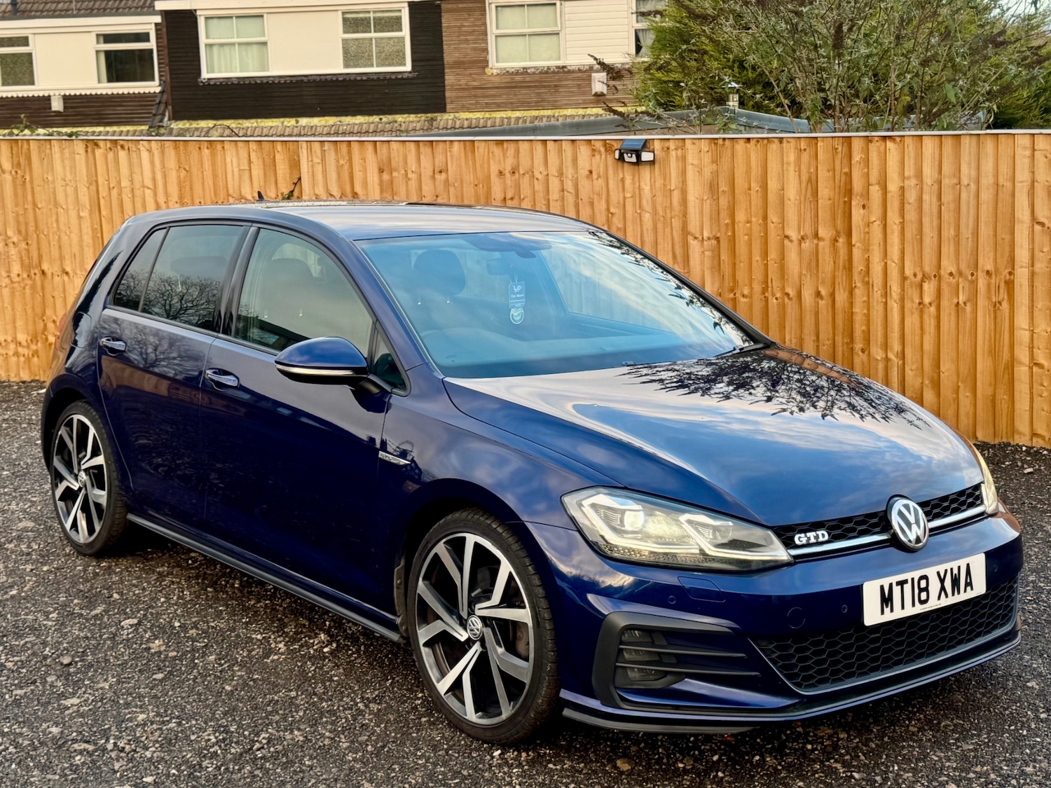 Used Volkswagen Golf 2018 for sale - 76808001: Photo 2