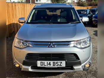 Used Mitsubishi Outlander 2014 for sale - 76032766: Photo