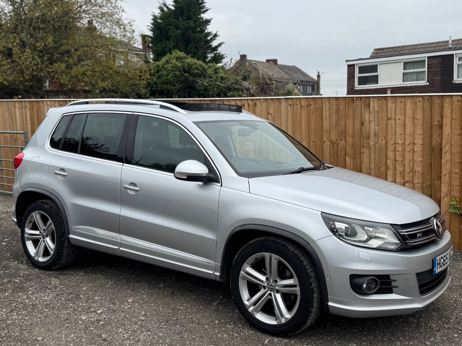 Used Volkswagen Tiguan 2016 for sale - 76275045: Photo 2
