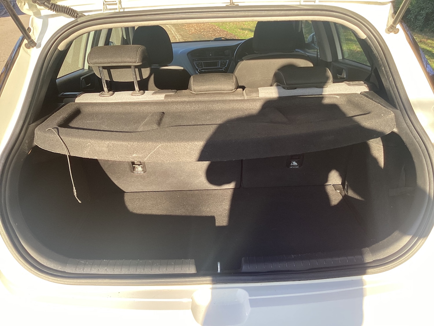 Used Hyundai i20 2017 for sale - 77053665: Photo 9