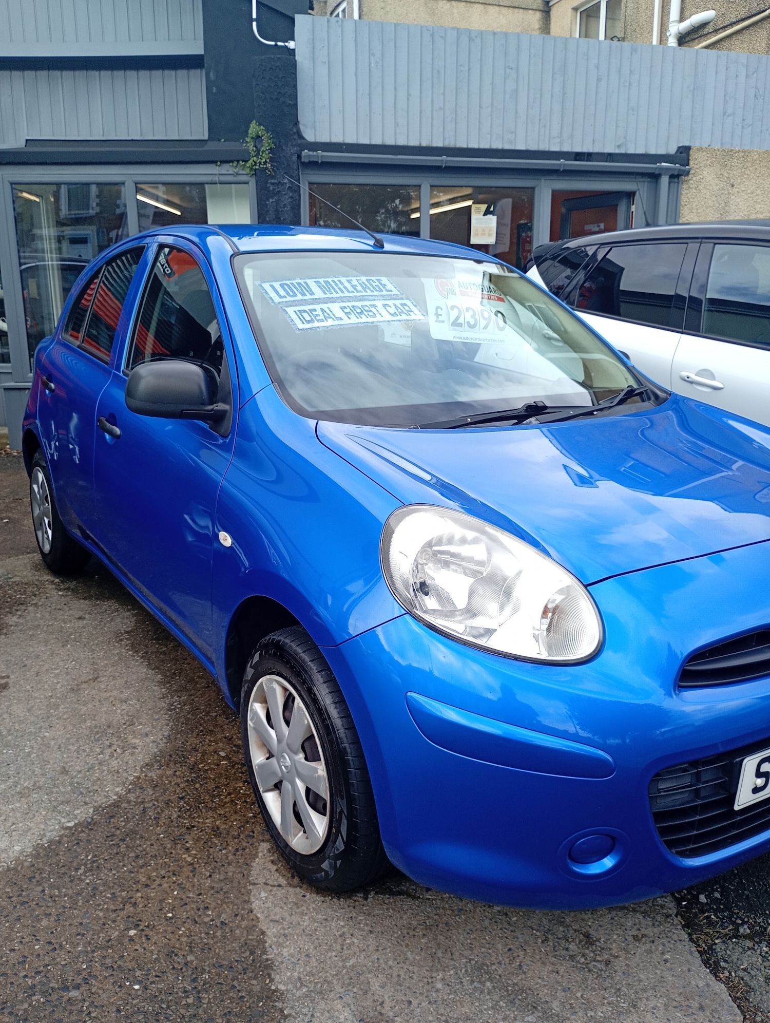 Vehicle 3