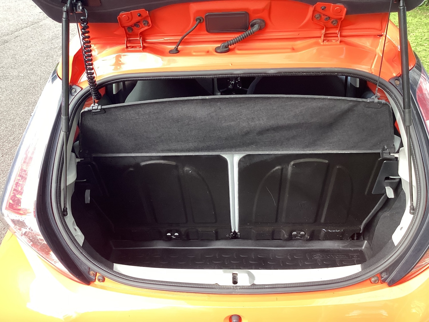 Used Toyota AYGO 2014 for sale - 78070648: Photo 9