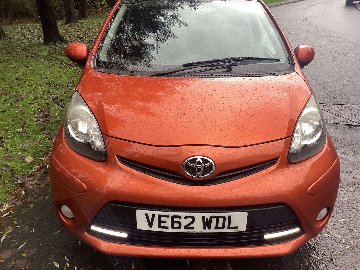 Used Toyota AYGO 2012 for sale - 76845637: Photo 2