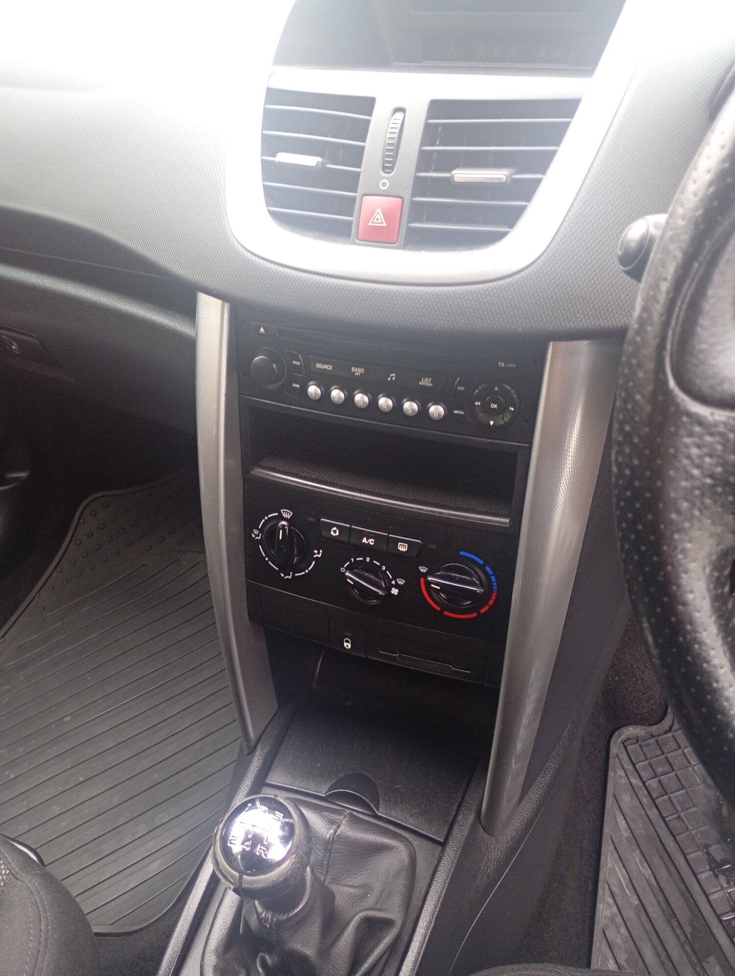 Used Peugeot 207 2008 for sale - 77846117: Photo 11