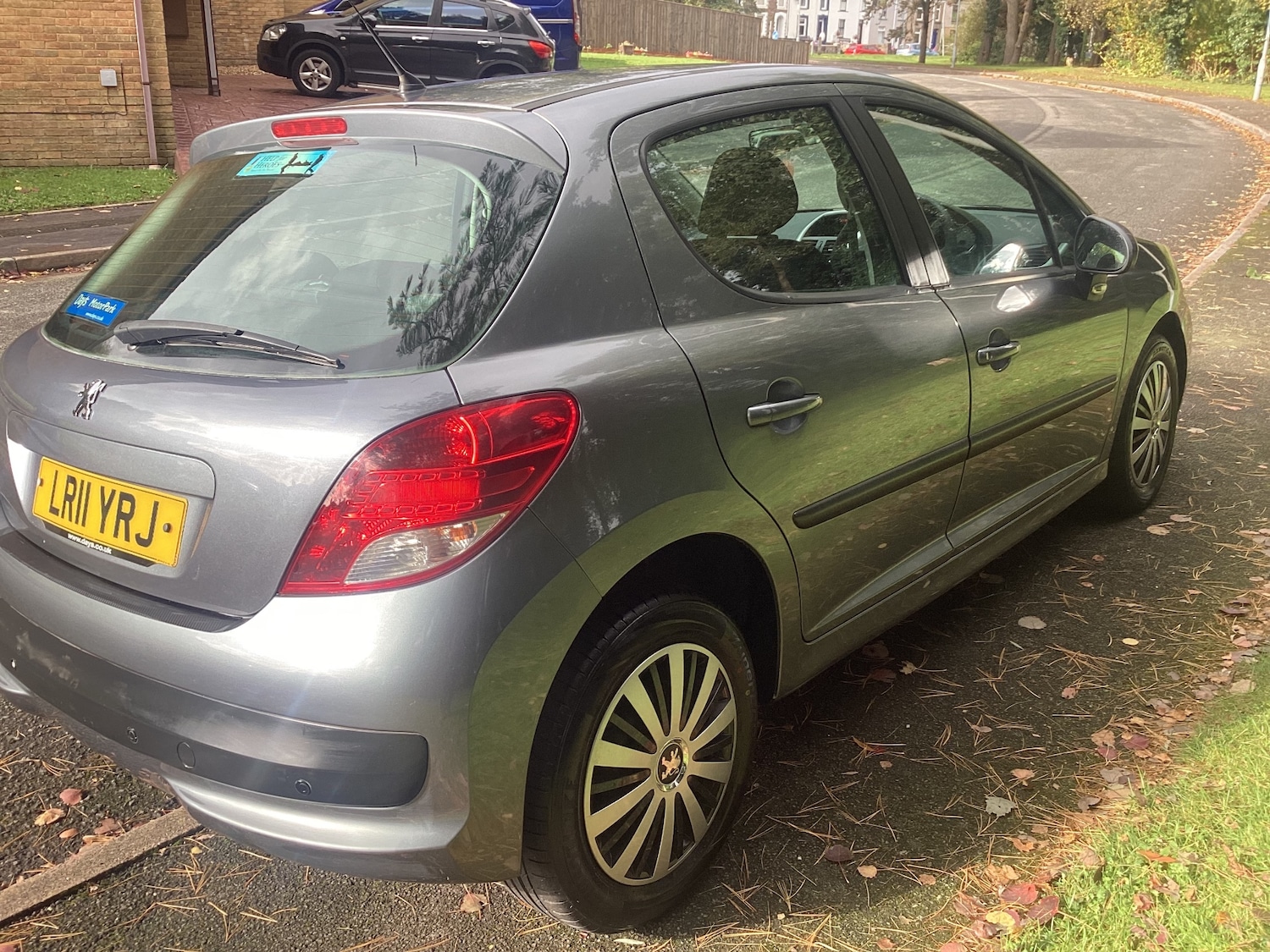 Used Peugeot 207 2011 for sale - 76332056: Photo 6