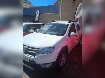 Used Dacia Sandero Stepway 2016 for sale - 78368481: Photo