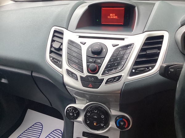 Used Ford Fiesta 2009 for sale - 76243257: Photo 12