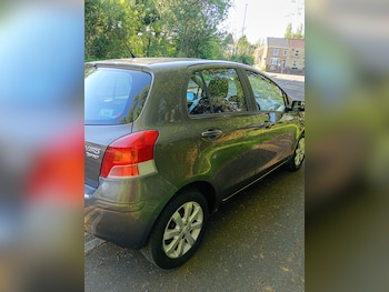Used Toyota Yaris 2011 for sale - 78485747: Photo