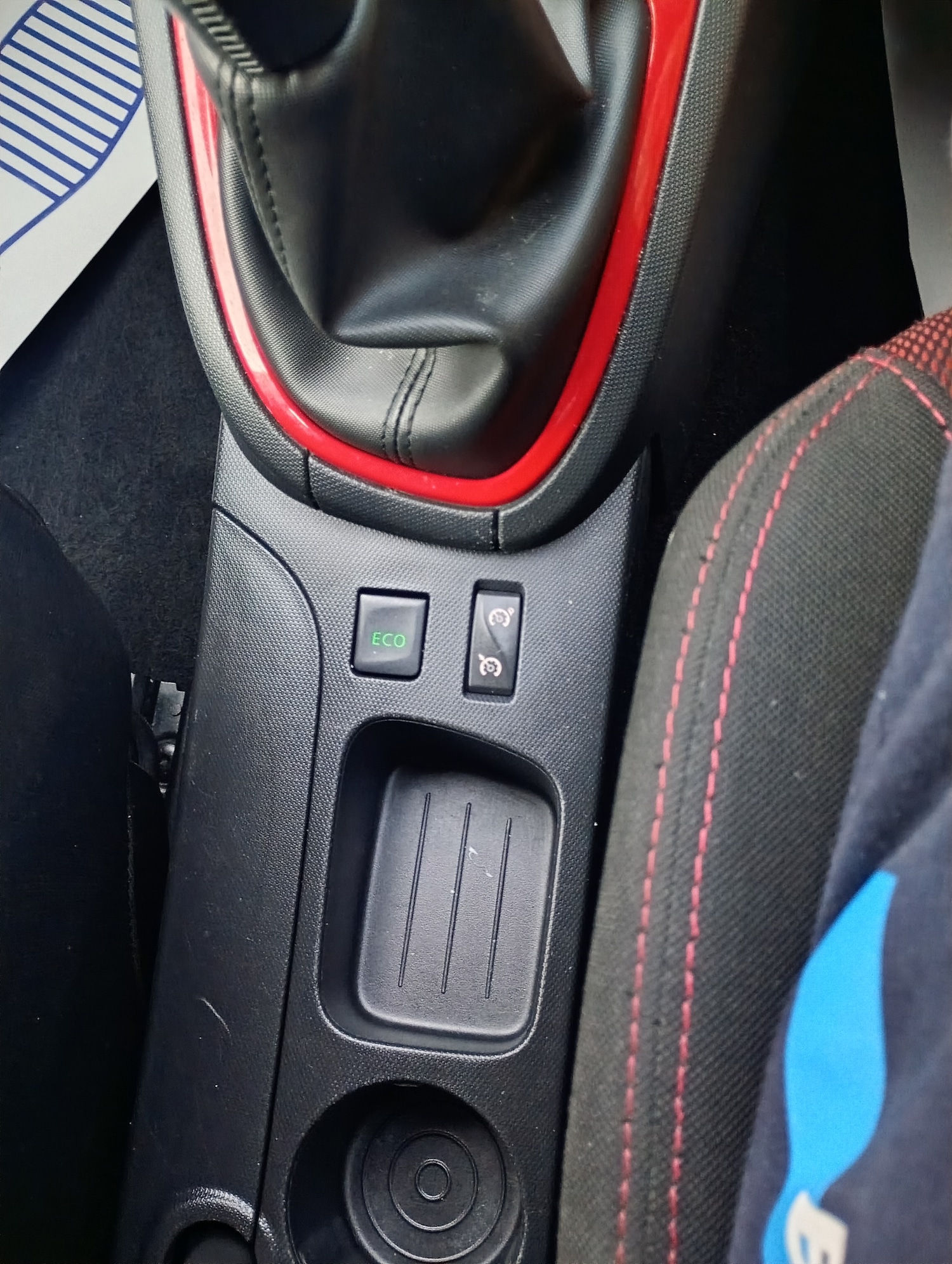 Used Renault Clio 2015 for sale - 77462287: Photo 11