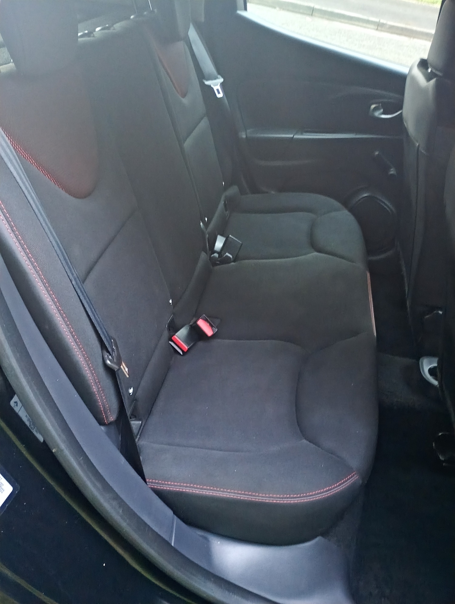 Used Renault Clio 2015 for sale - 77462287: Photo 5