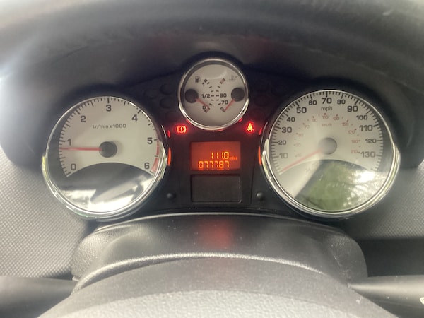 Used Peugeot 207 2012 for sale - 76309768: Photo 11