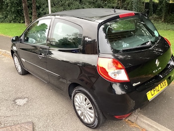 Used Renault Clio 2012 for sale - 76243108: Photo 4