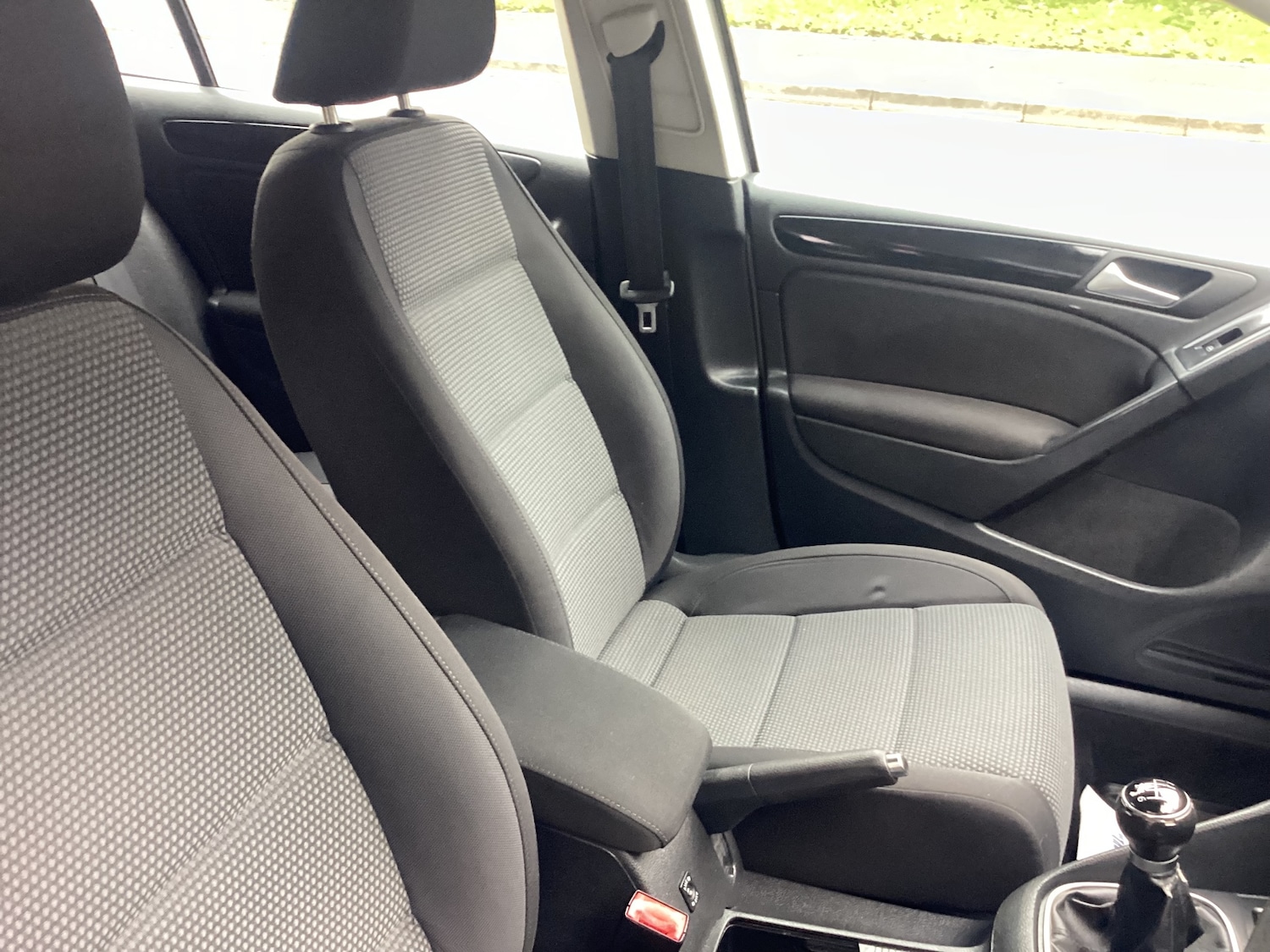 Used Volkswagen Golf 2009 for sale - 77069858: Photo 12