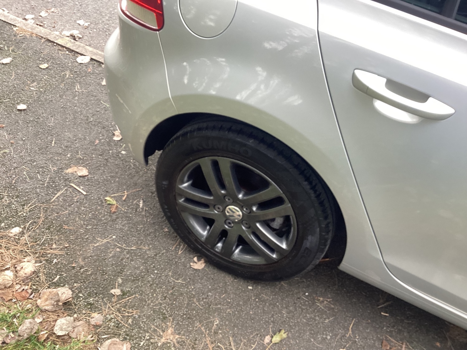 Used Volkswagen Golf 2009 for sale - 77069858: Photo 5