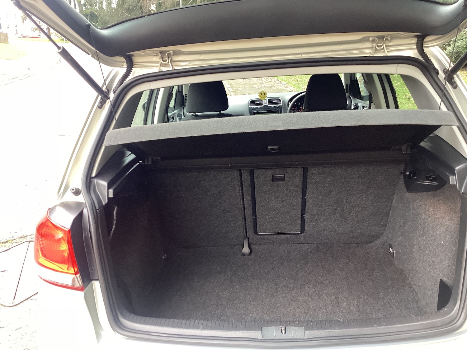 Used Volkswagen Golf 2009 for sale - 77069858: Photo 9