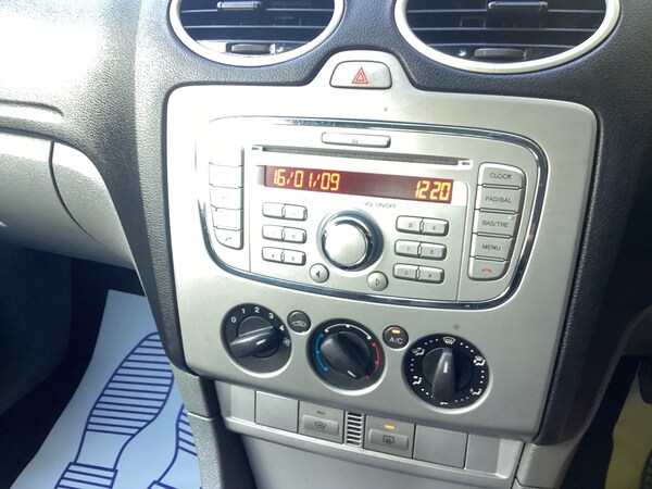 Used Ford Focus 2009 for sale - 76242919: Photo 15