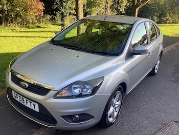 2009 (09) - 1.6 Zetec 5dr