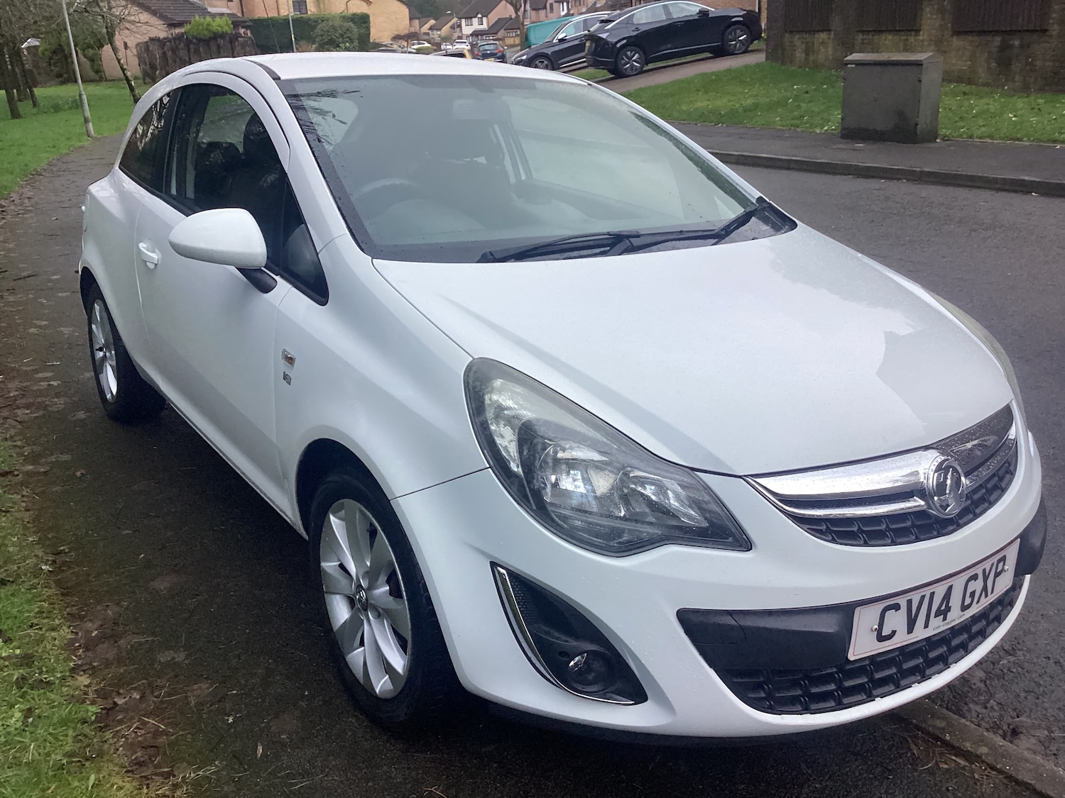 Used Vauxhall Corsa 2014 for sale - 77620297: Photo 3