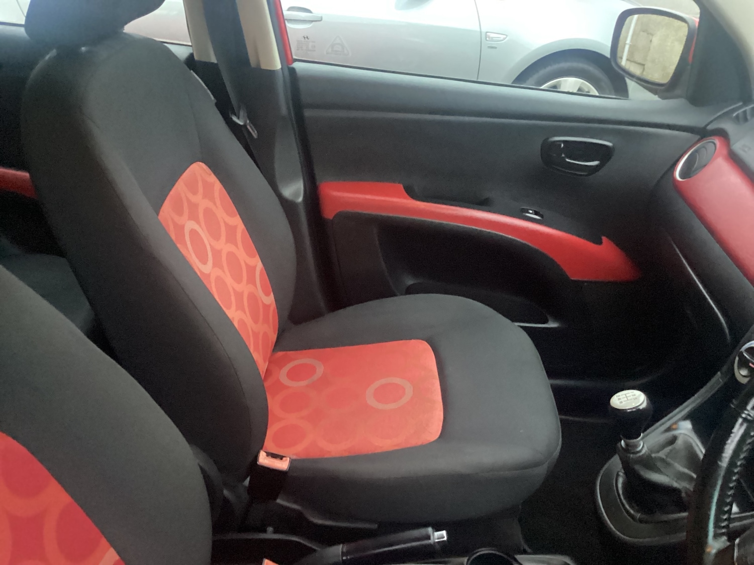 Used Hyundai i10 2010 for sale - 77584664: Photo 10