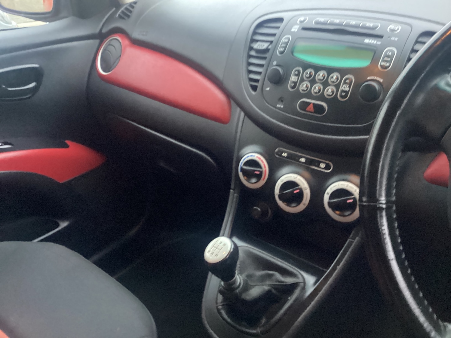 Used Hyundai i10 2010 for sale - 77584664: Photo 11