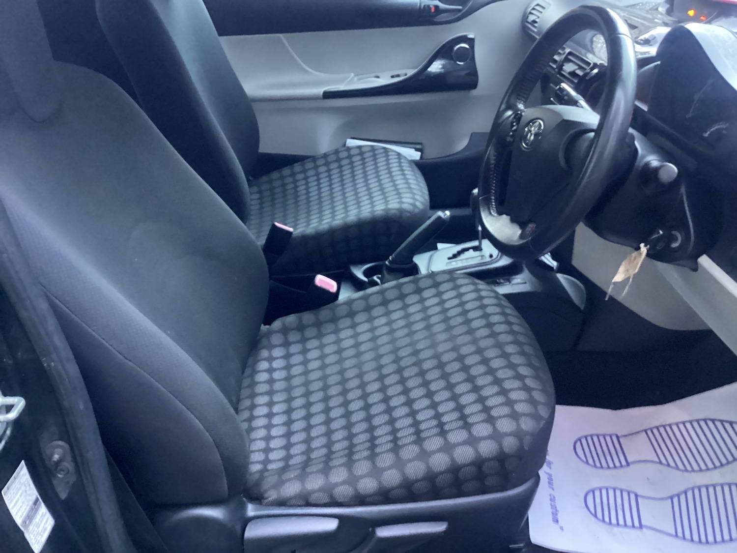 Used Toyota IQ 2011 for sale - 76735705: Photo 10