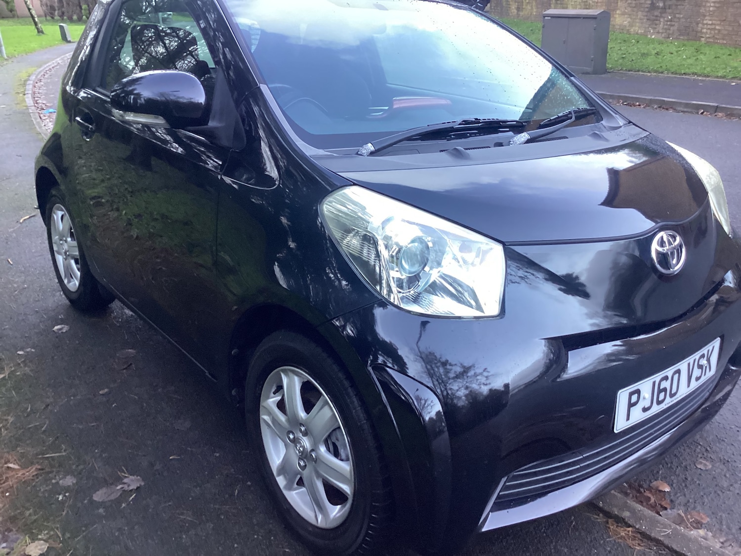 Used Toyota IQ 2011 for sale - 76735705: Photo 3