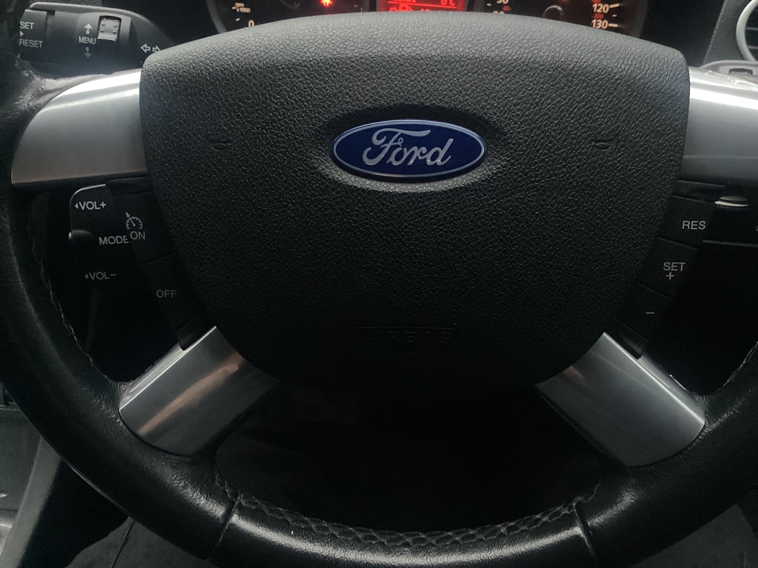 Used Ford Focus 2010 for sale - 77301392: Photo 13
