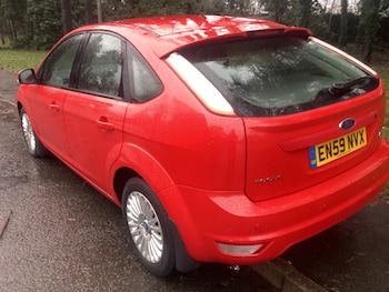 Used Ford Focus 2010 for sale - 77301392: Photo