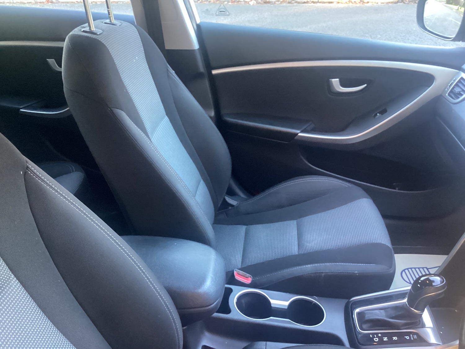 Used Hyundai i30 2013 for sale - 76706771: Photo 9