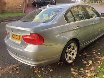 Used BMW 3 Series 2011 for sale - 76507865: Photo