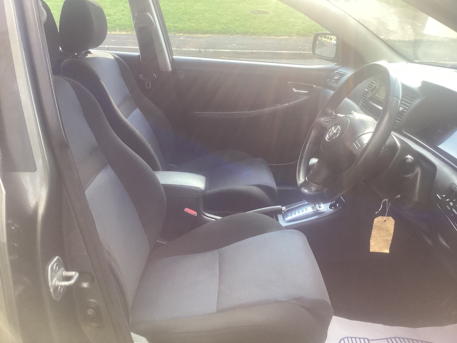 Used Toyota Corolla 2004 for sale - 78199281: Photo 10