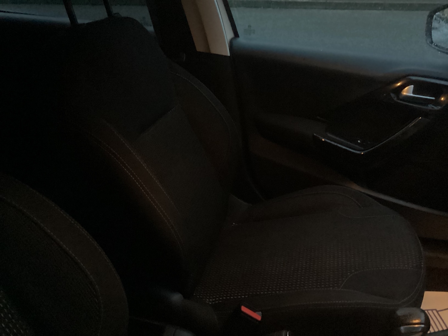 Used Peugeot 208 2015 for sale - 77605162: Photo 11