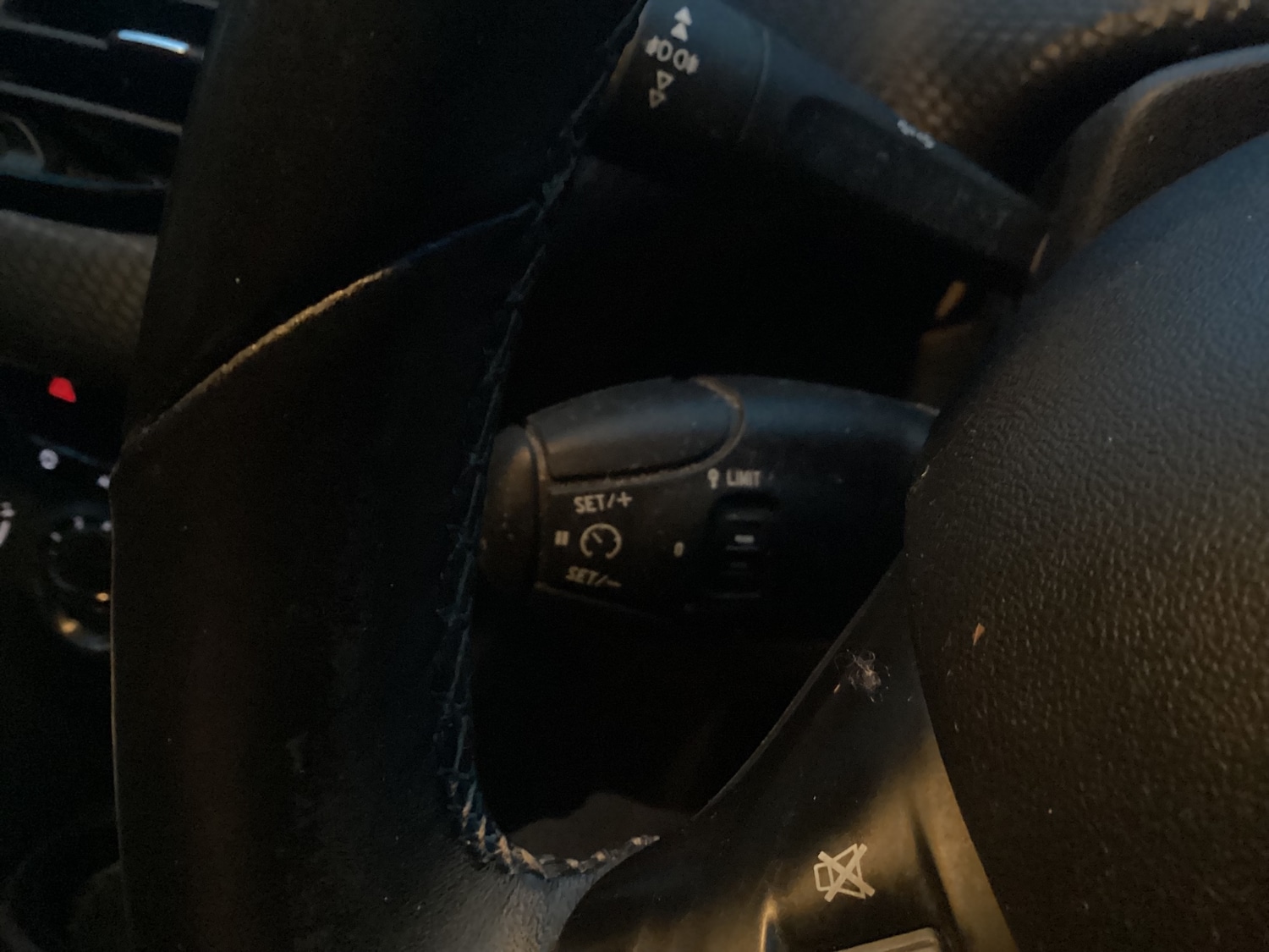 Used Peugeot 208 2015 for sale - 77605162: Photo 16