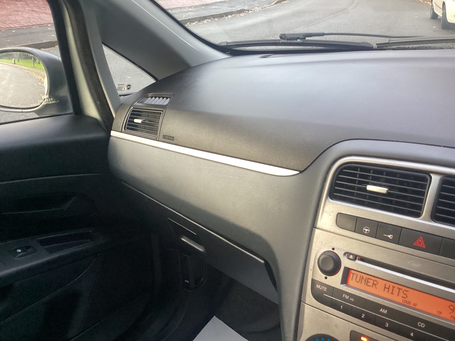 Used Fiat Punto 2013 for sale - 77286416: Photo 12