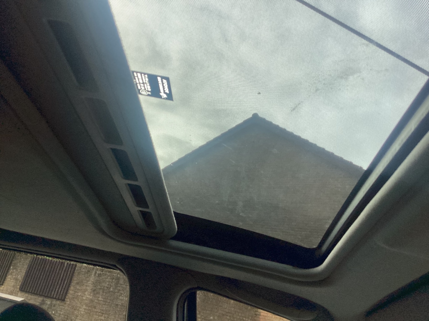 Used Toyota Yaris 2003 for sale - 78028270: Photo 15