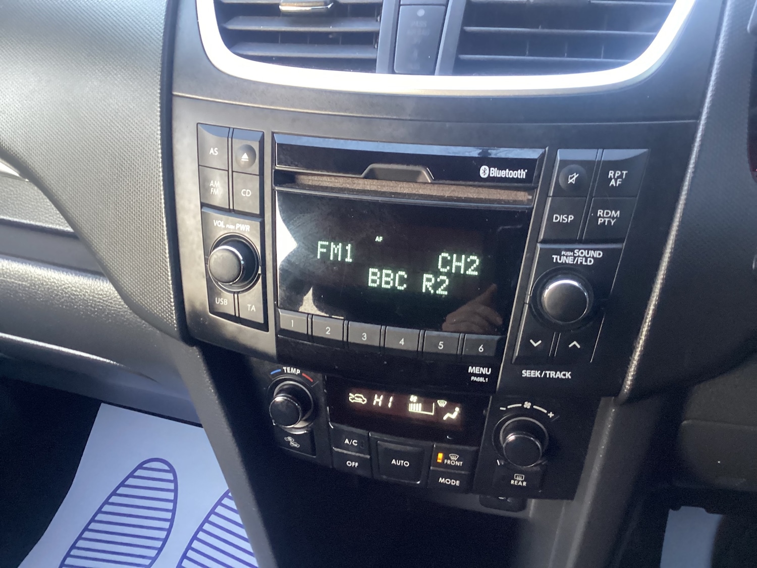 Used Suzuki Swift 2011 for sale - 76877694: Photo 13