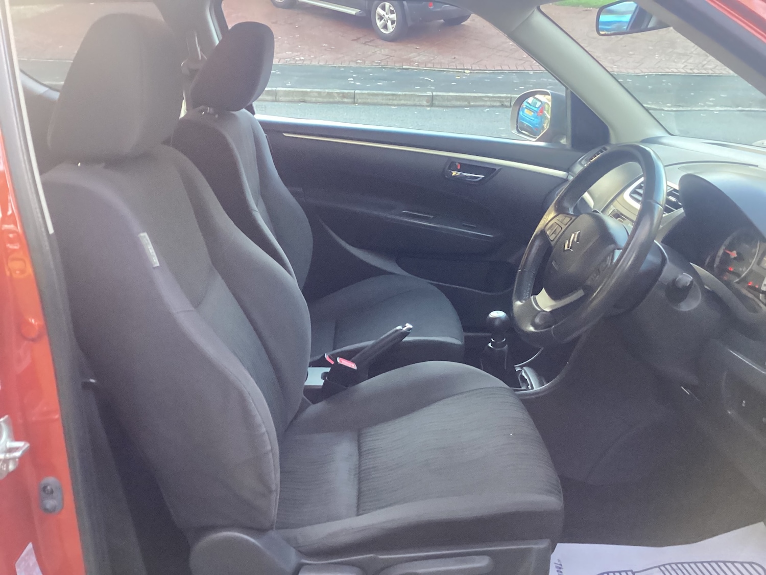 Used Suzuki Swift 2011 for sale - 76877694: Photo 9