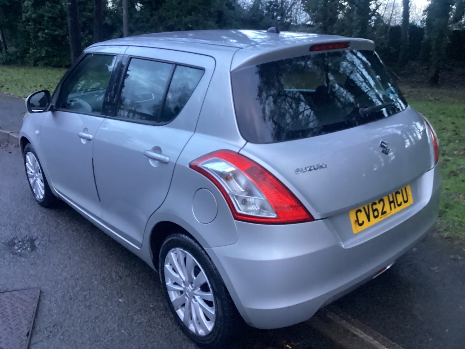 Used Suzuki Swift 2012 for sale - 77225457: Photo 8