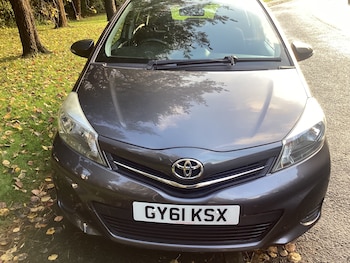 Used Toyota Yaris 2011 for sale - 76517553: Photo