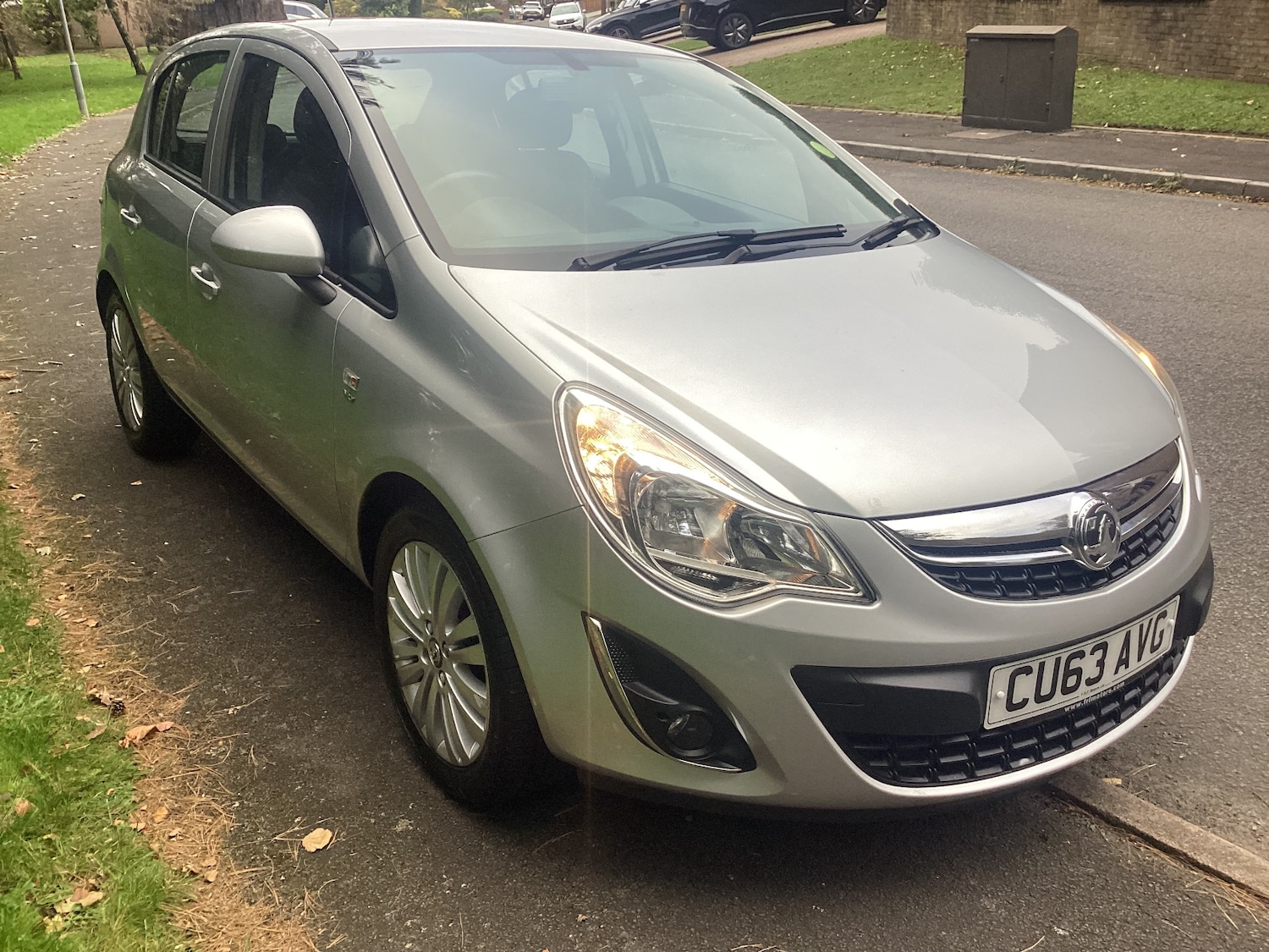 Used Vauxhall Corsa 2013 for sale - 76264278: Photo 3